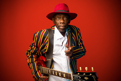 Lucky PETERSON